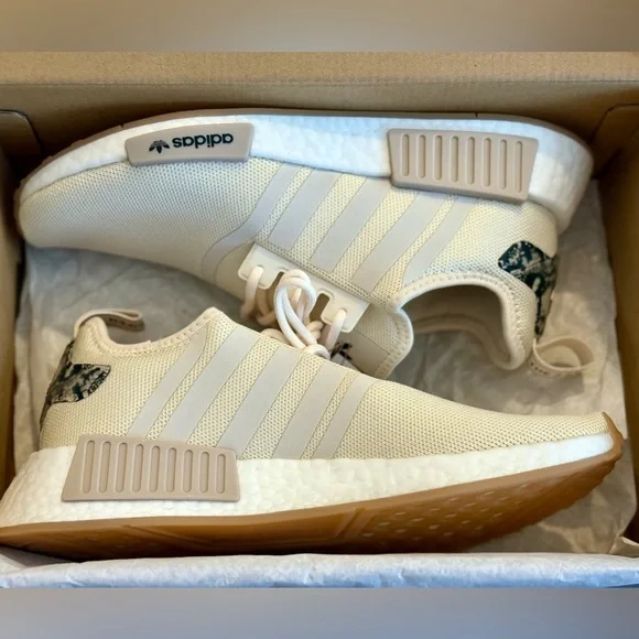 adidas gazelle silver green womens Adidas Women's NMD R1 Shoes main image 1